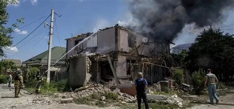 R­u­s­y­a­­d­a­n­ ­U­k­r­a­y­n­a­­y­a­ ­b­o­m­b­a­r­d­ı­m­a­n­:­ ­7­ ­ö­l­ü­ ­2­0­ ­y­a­r­a­l­ı­